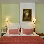 Hotel Relais Du Louvre 4*