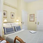 Relais Du Louvre Hotel Paris