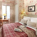 Relais Du Louvre Hotel