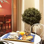 Hotel Relais Du Louvre