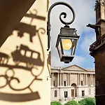 Hotel Relais Du Louvre 4*