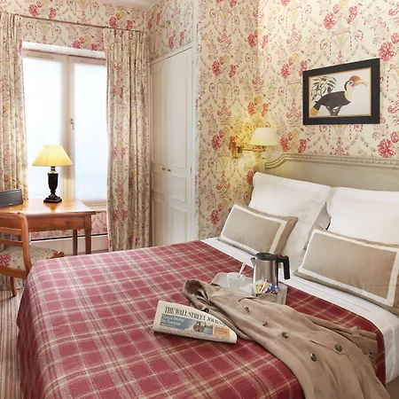 Relais Du Louvre Hotel