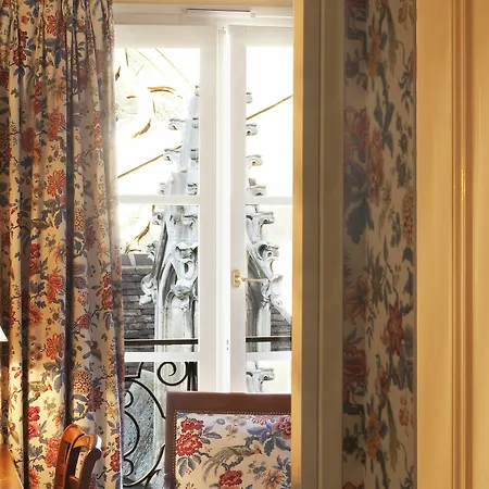 Relais Du Louvre Hotel Paryż