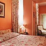 Relais Du Louvre Hotel 4*