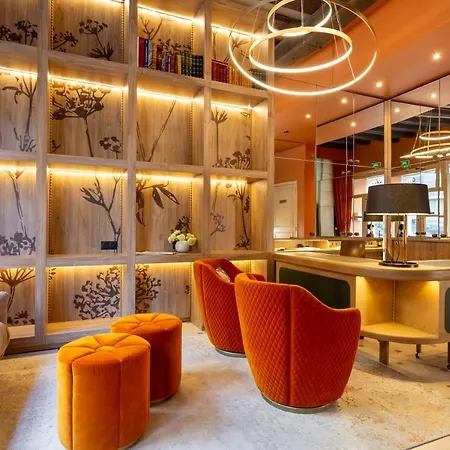 Hotel Relais Du Louvre Paris