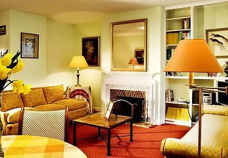 Hotel Relais Du Louvre 4*