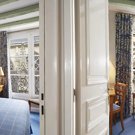 Relais Du Louvre Paris