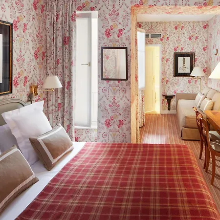 Relais Du Louvre Hotel 4*