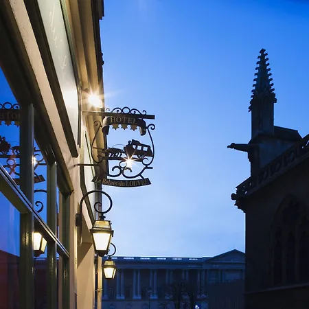 卢浮驿站酒店 4* 巴黎