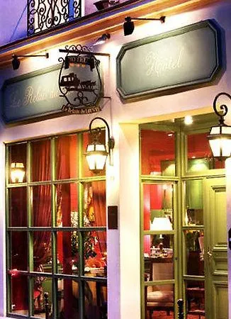 Relais Du Louvre Hotel