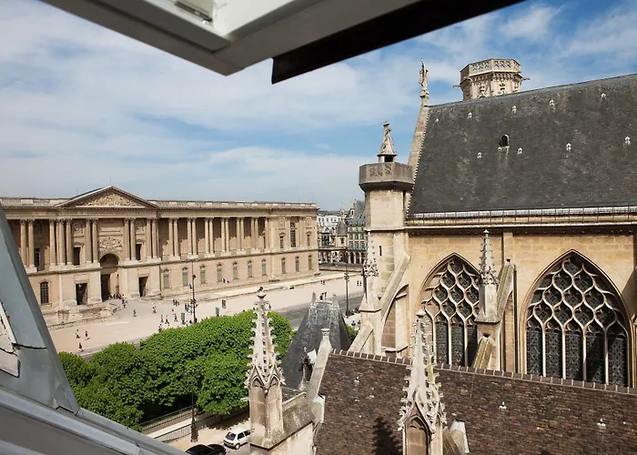 Hotel Relais Du Louvre 4*