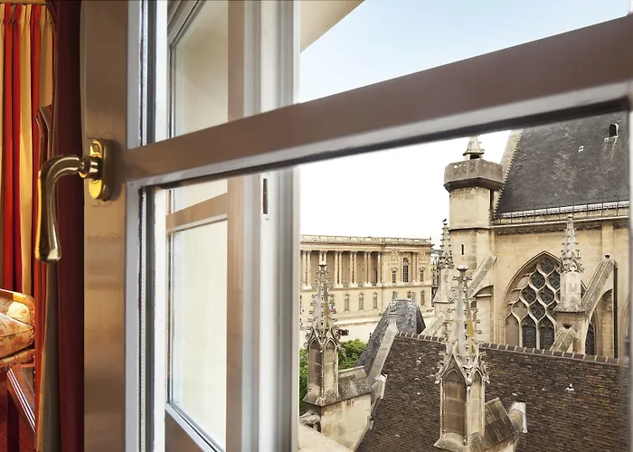 Relais Du Louvre Hotel Paris