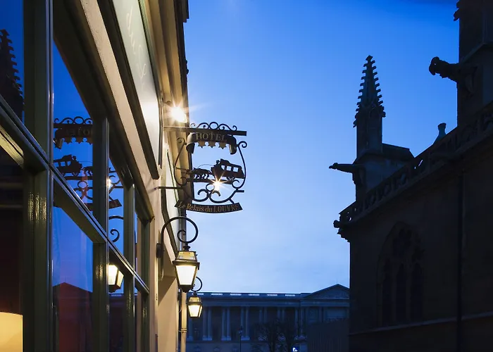 Relais Du Louvre 4* Paris