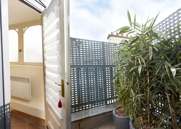 Relais Du Louvre Paris