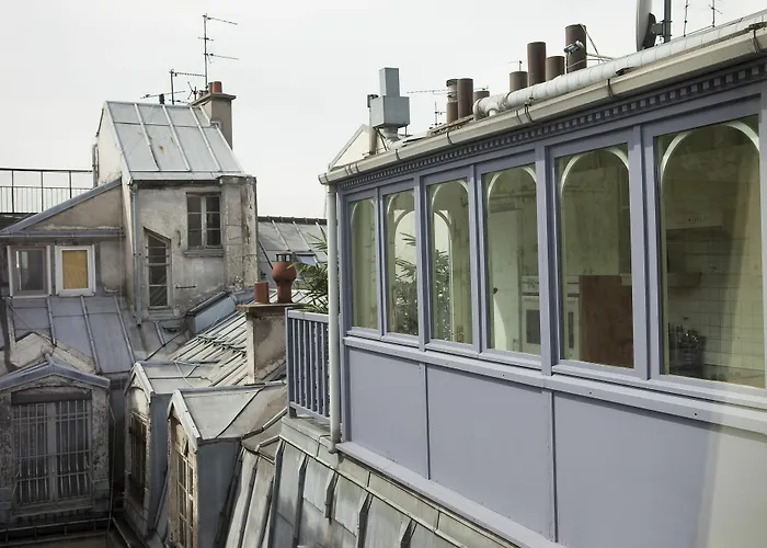 Relais Du Louvre Hotel